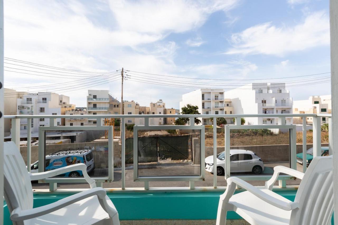 Ne1 - Lovely 2 Bedroom Apartment. Perfect Location Mellieħa Buitenkant foto